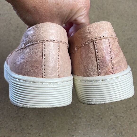 Söfft Somers Textured Distressed Leather Slip On Sneakers 7.5 Blush Pink - Picture 6 of 13